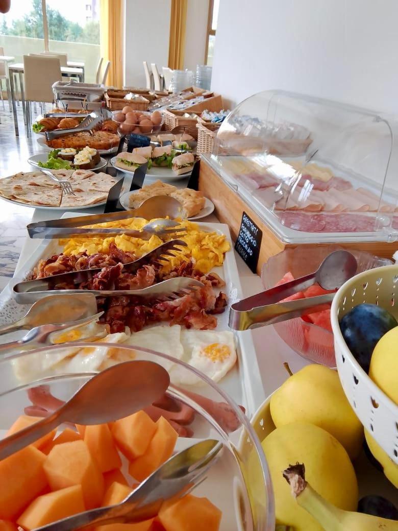 Hotel Metropol Πέζαρο Εξωτερικό φωτογραφία